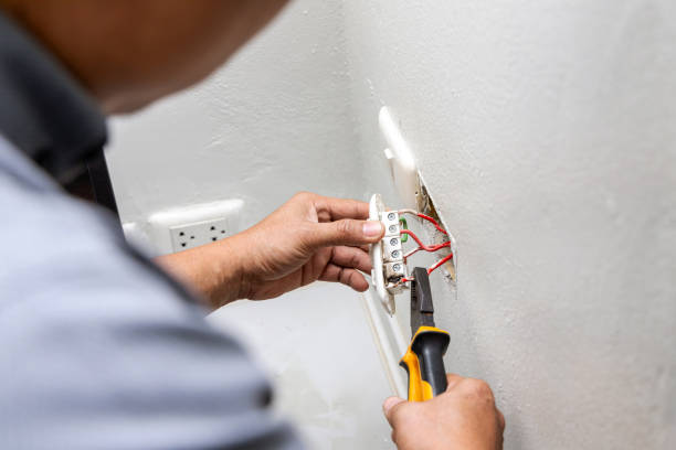 Best Emergency Electrical Repair  in Red Bud, IL